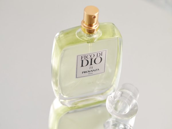 Perfumes femininos: descubra as fragrâncias perfeitas para cada ocasião