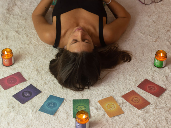 Como utilizar a aromaterapia para equilibrar seus chakras?